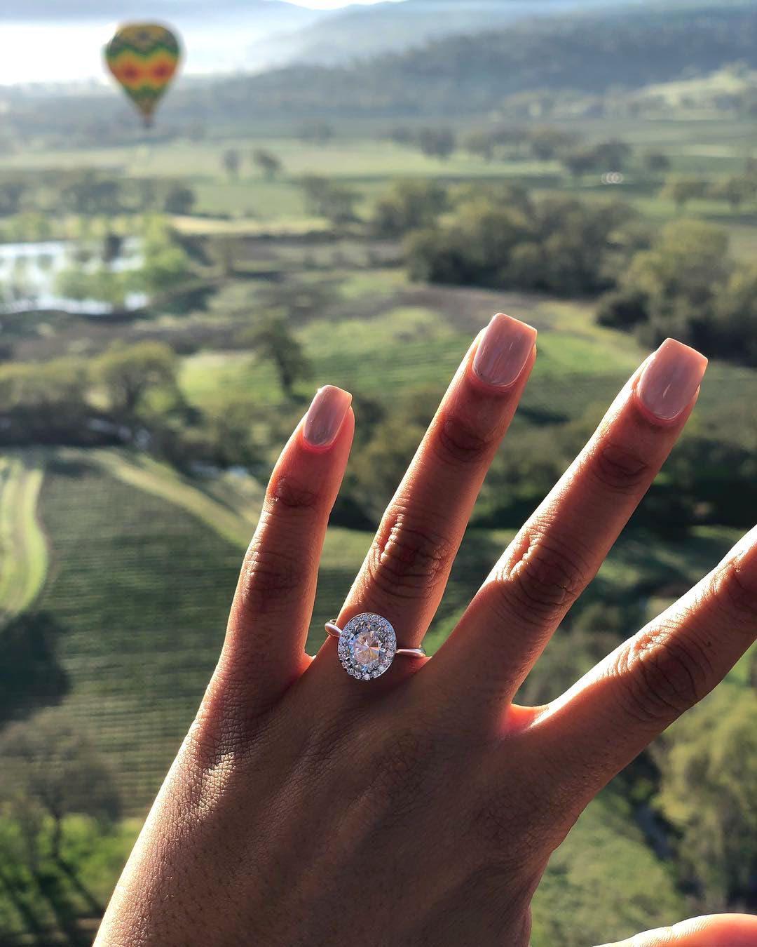 engagement ring selfie hot air balloon ride
