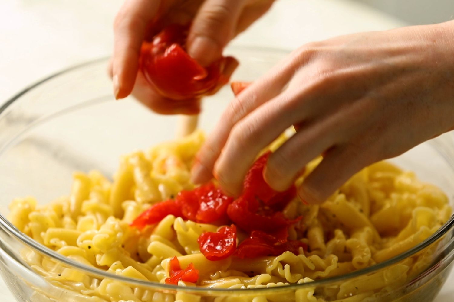Basil Tomato Pasta Step 3 