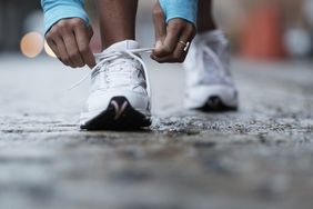 woman-steps-per-day-2022