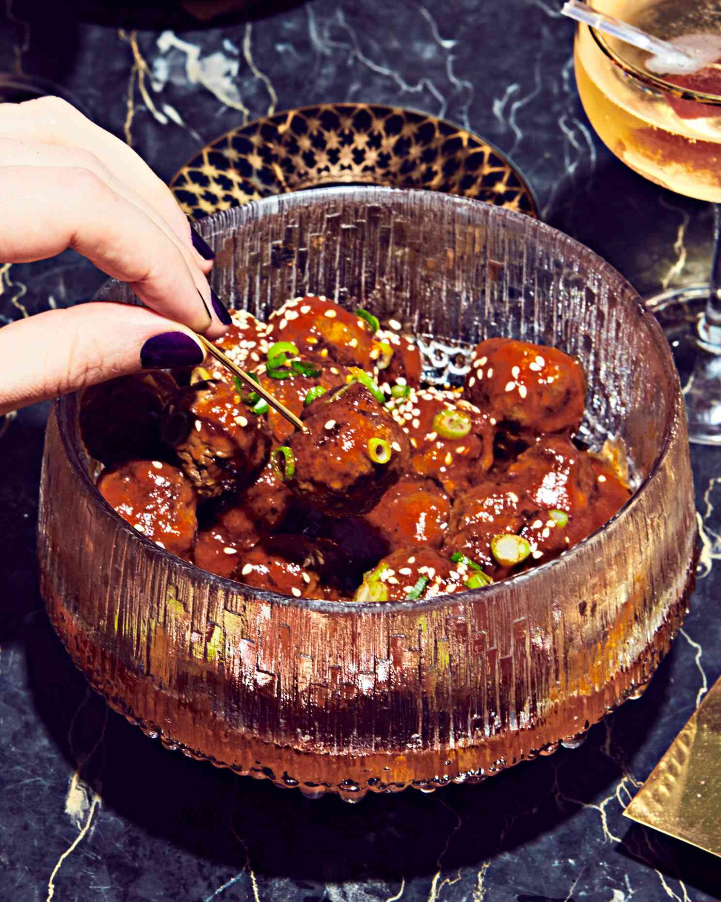 sweet-and-sour-korean-cocktail-meatballs_102801882.jpg