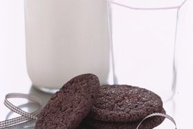 grammys-chocolate-cookies-hol01-a98991.jpg