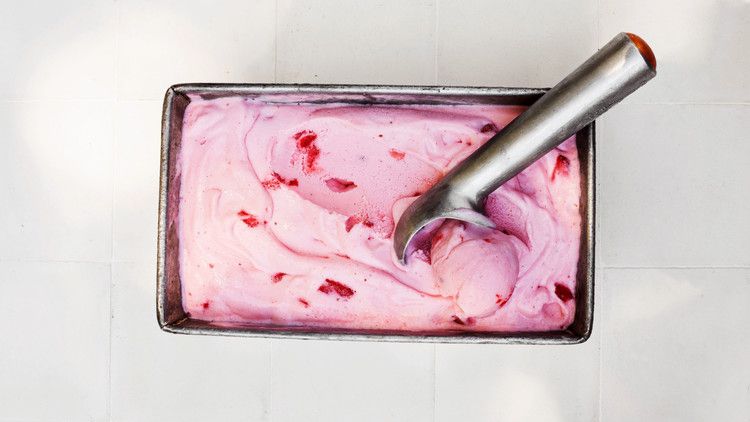 strawberry ice cream