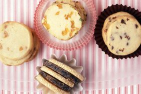 cookies in cupcake liners