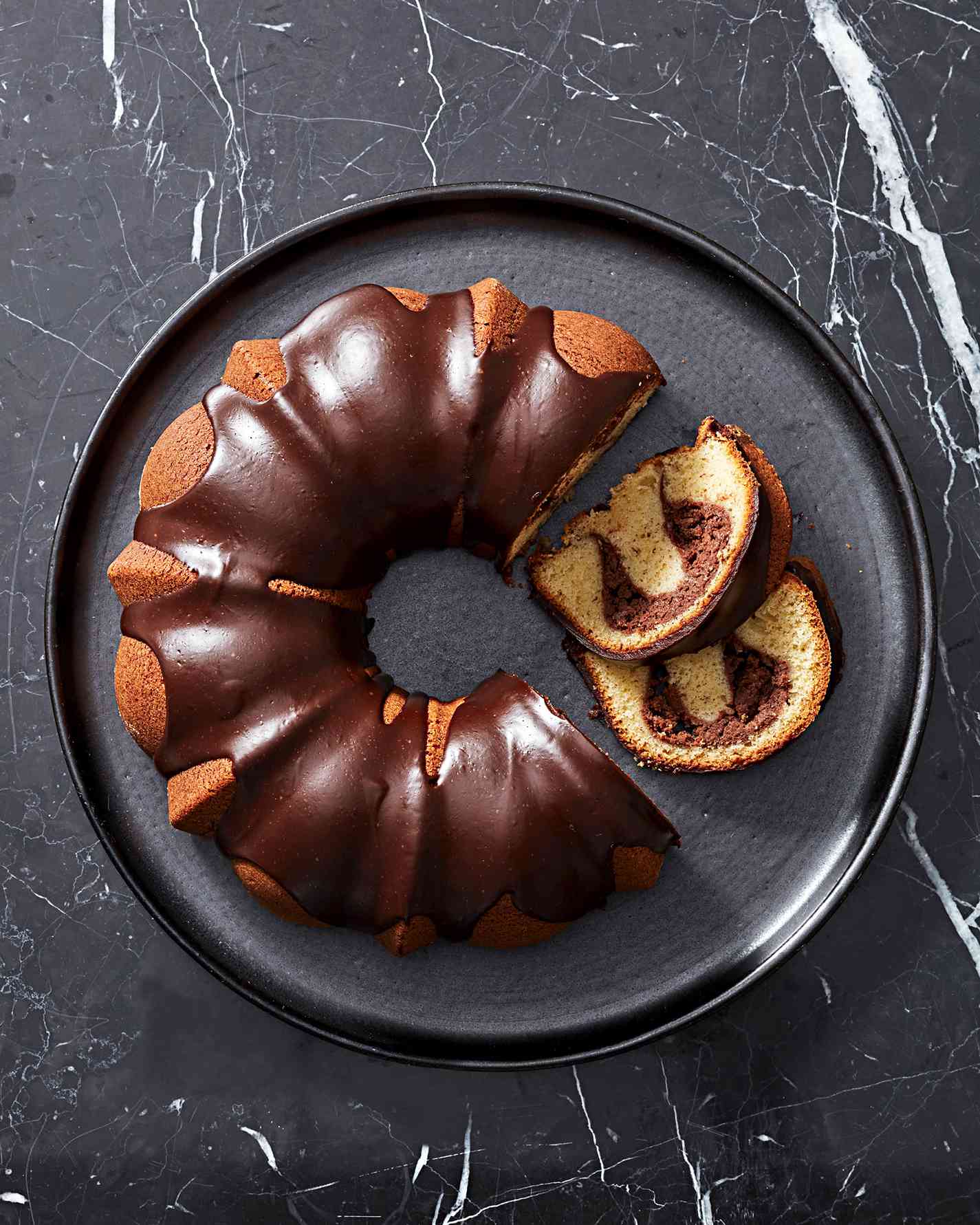 vanilla bundt cake with chocolate-cream cheese filling