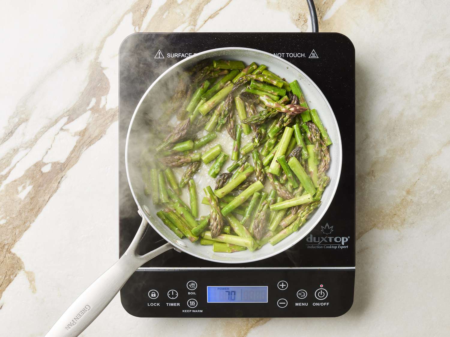 Stir fried asparagus