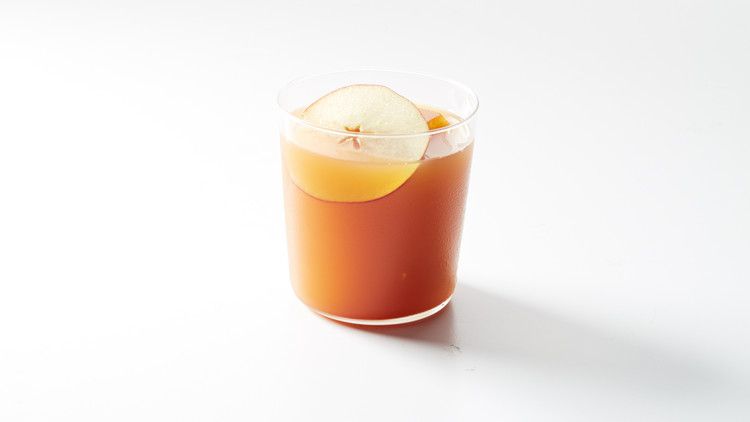 bourbon cider cocktail