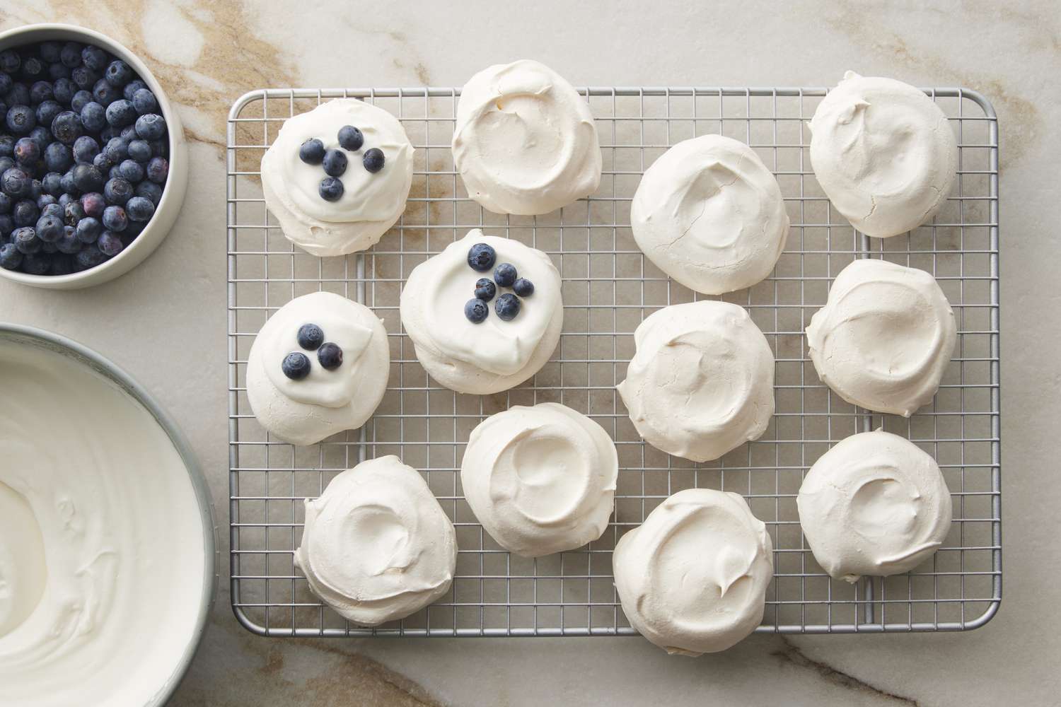 Mini Pavlovas
