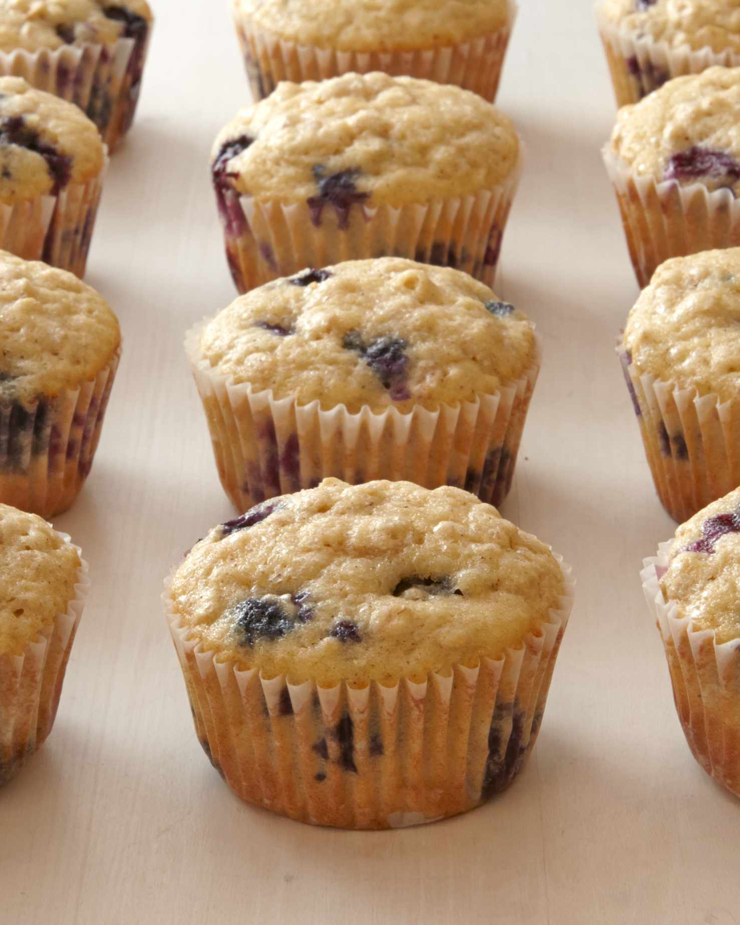 blueberry-oat-muffins-0023-d112215.jpg