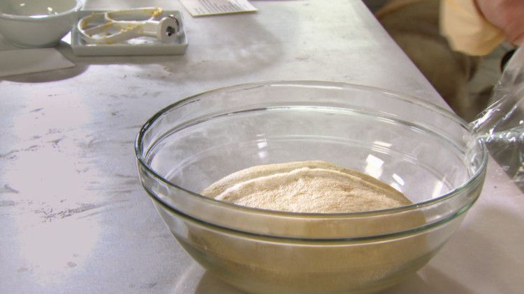 mb_1011_yeast_dough_2.jpg