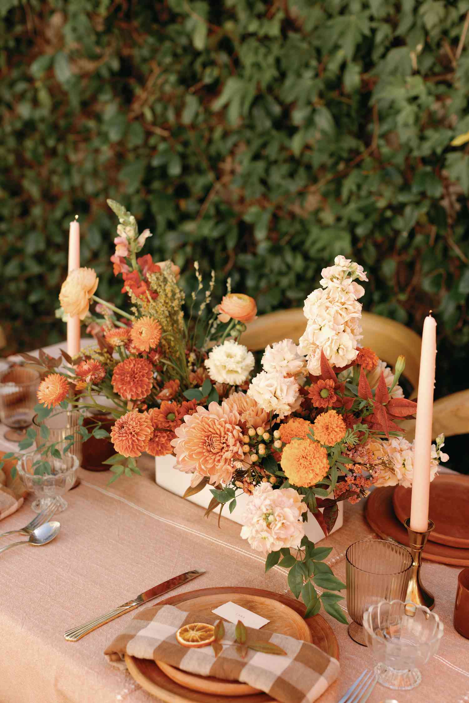 Floral place setting
