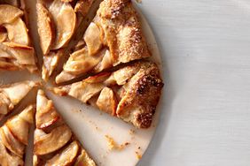 apple galette with easy piecrust sliced