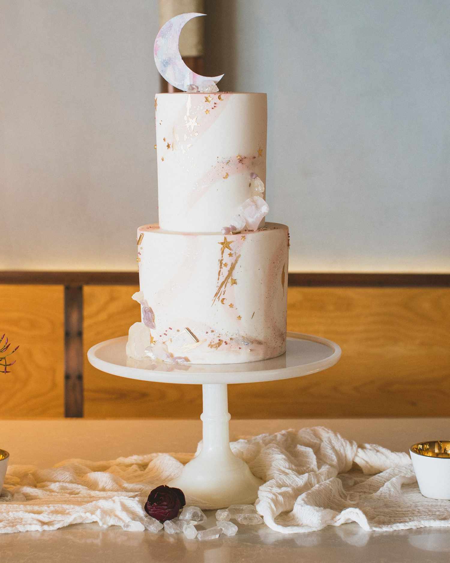 pastel wedding cake next to me studios hey there cupcake