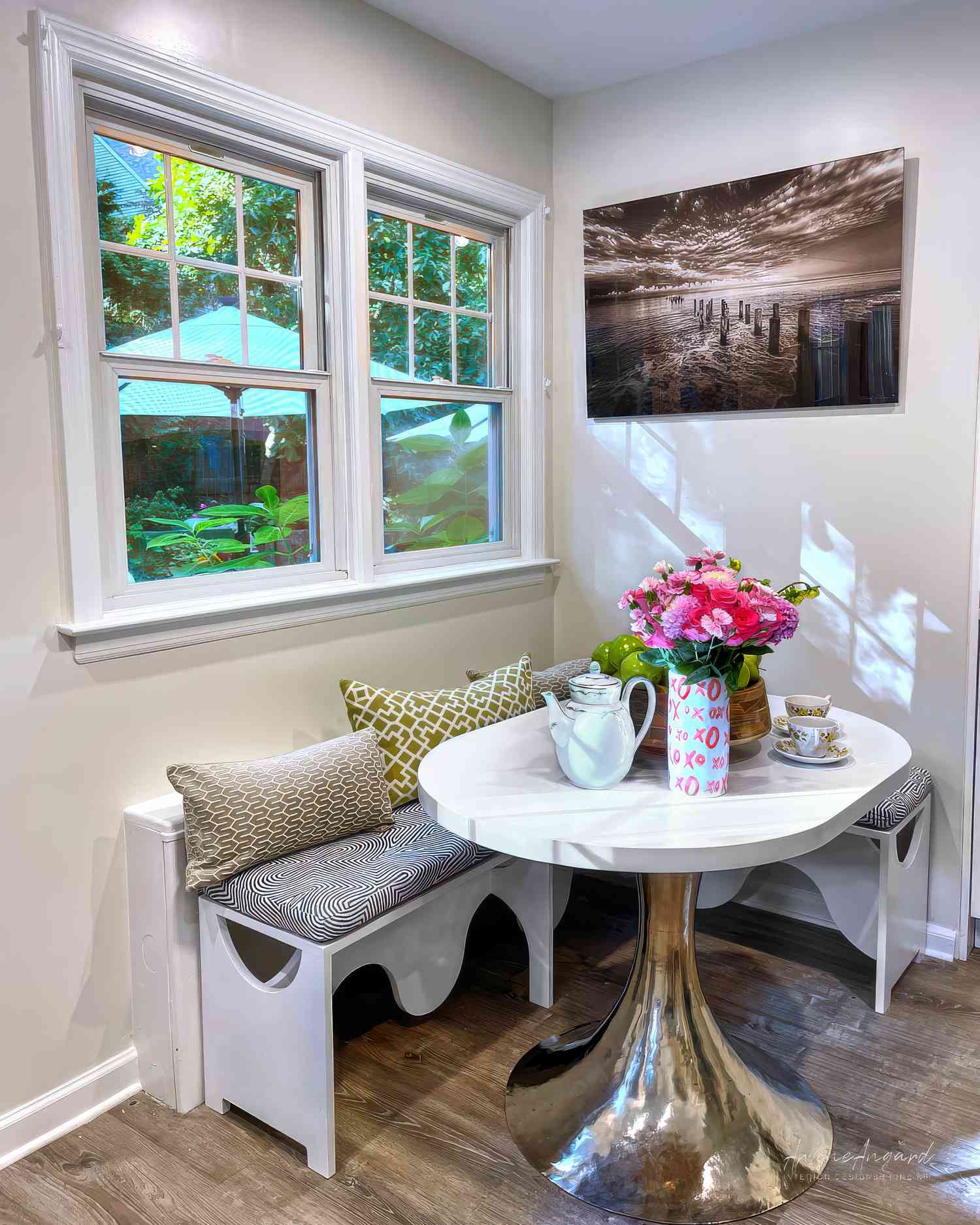white breakfast nook 