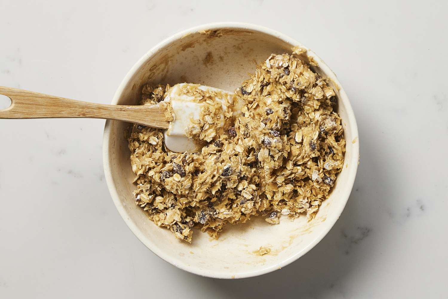 Dough for oatmeal rasin bars