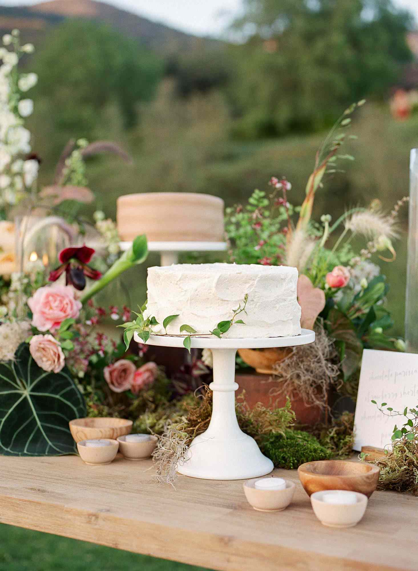 natasha nick wedding california cake