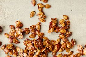 spiced pumpkin seeds