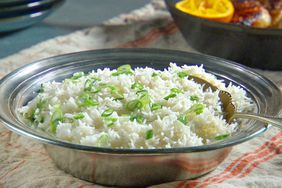 mh_1085_coconut_rice.jpg
