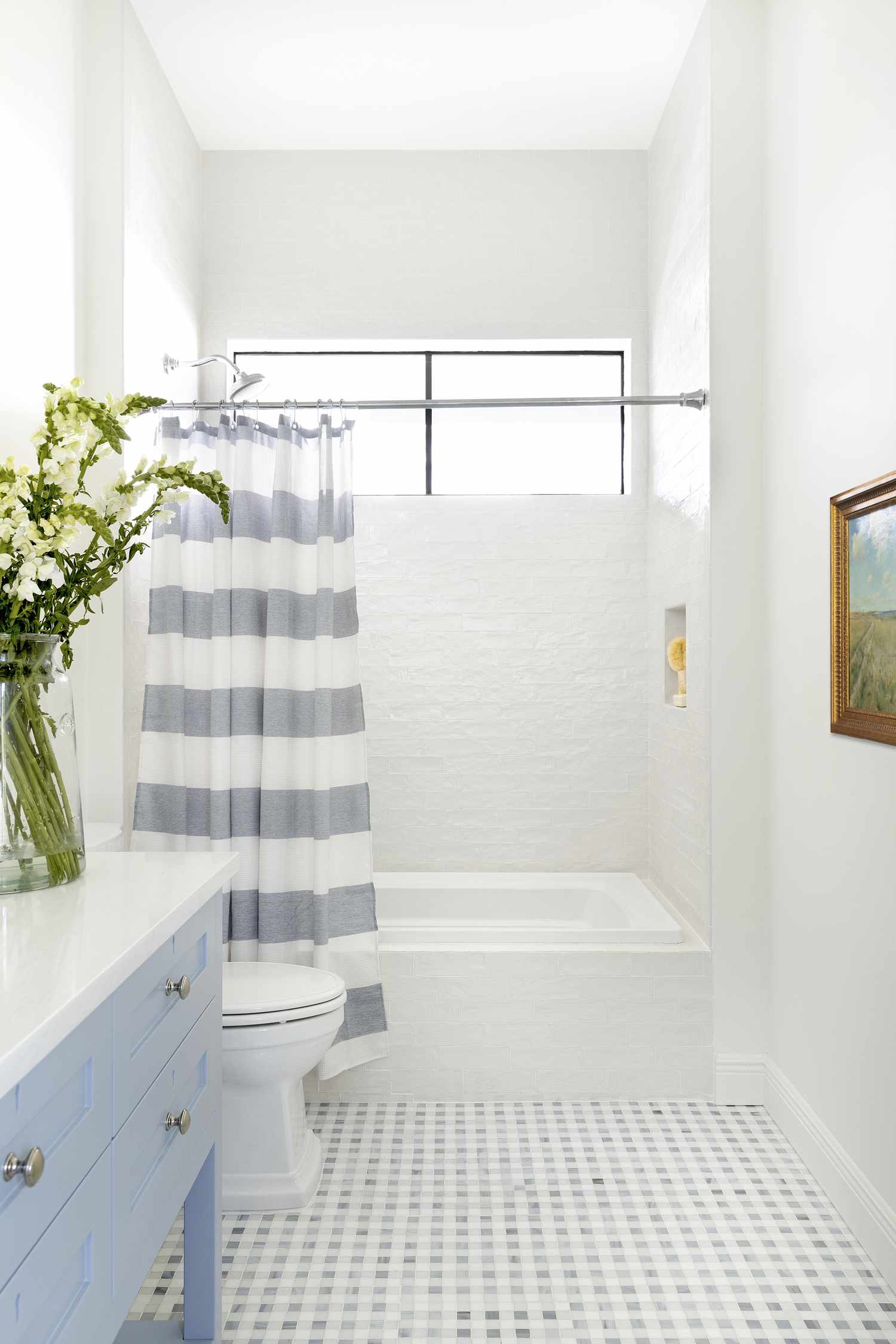 gingham tile bathroom