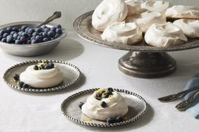 Mini Pavlovas