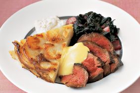 beef-tenderloin-1203-mea100453.jpg