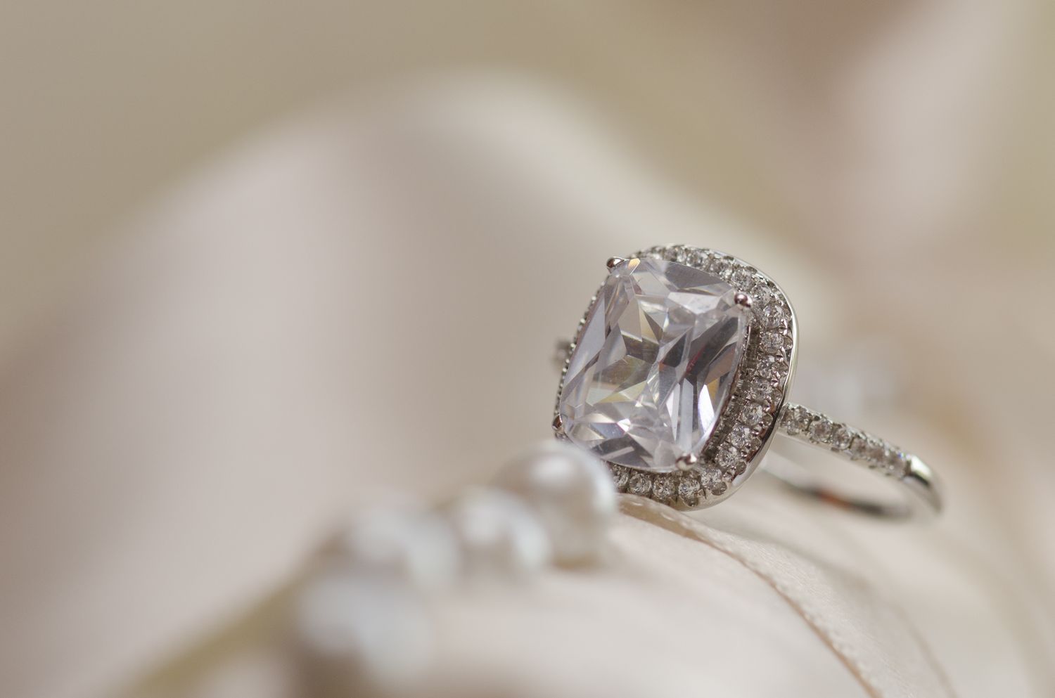 cushion cut ring