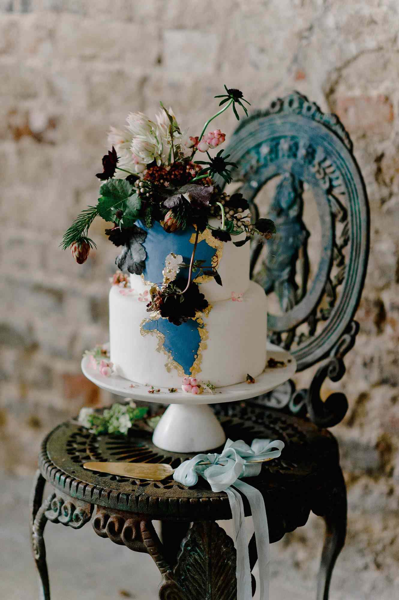 Baroque Small Wedding Cake