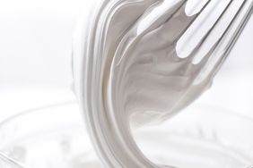swiss meringue frosting whisk 