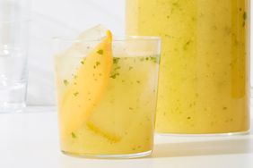 mango-mojito-9385-crop-d113009.jpg