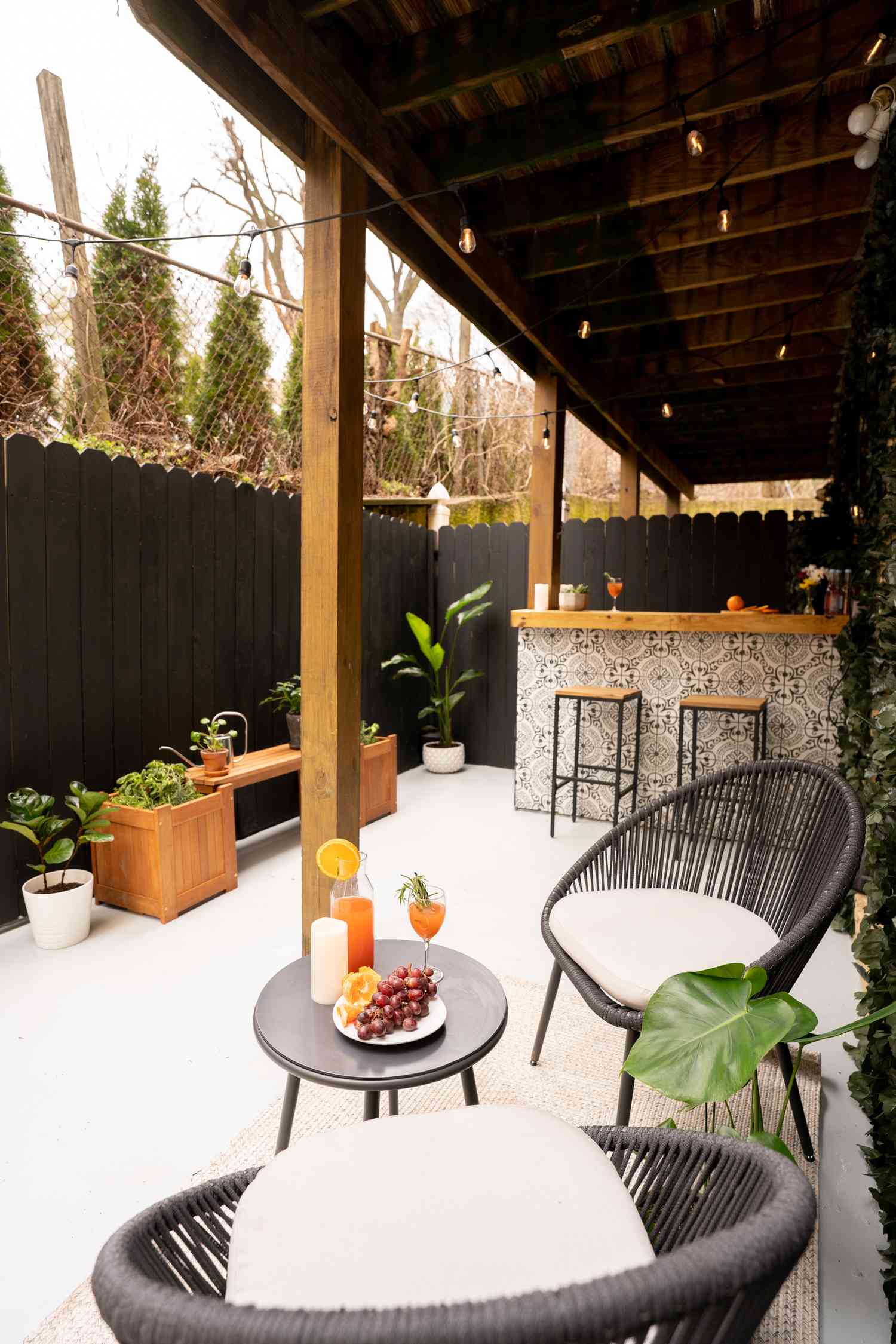 built-in bar outdoor patio 