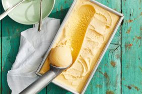 Peach Ice cream