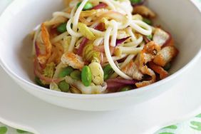 chicken stir-fry with noodles and edamame