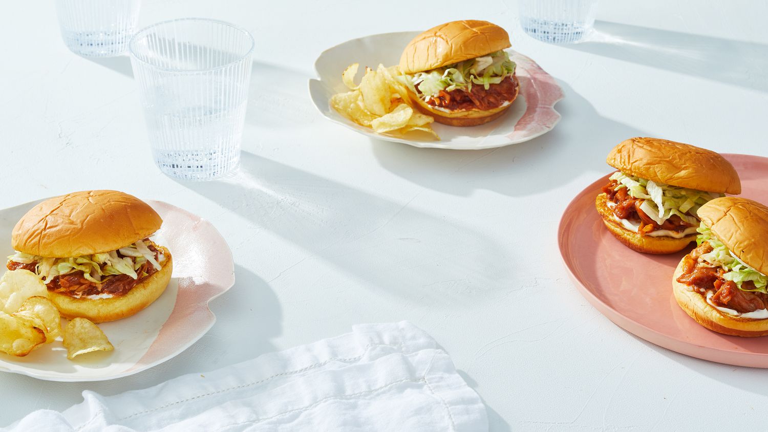 jackfruit pulled pork sandwich