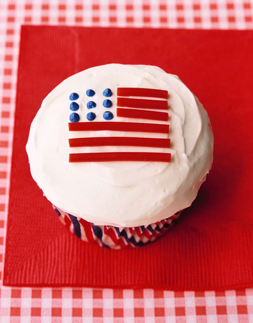 Cupcake with Flag Topping