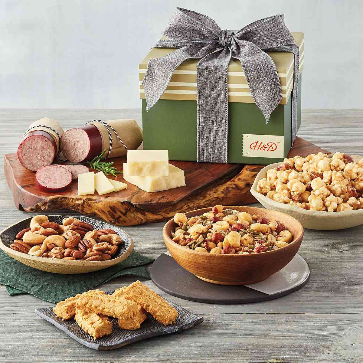 Harry & David Snack Lovers Gift Box