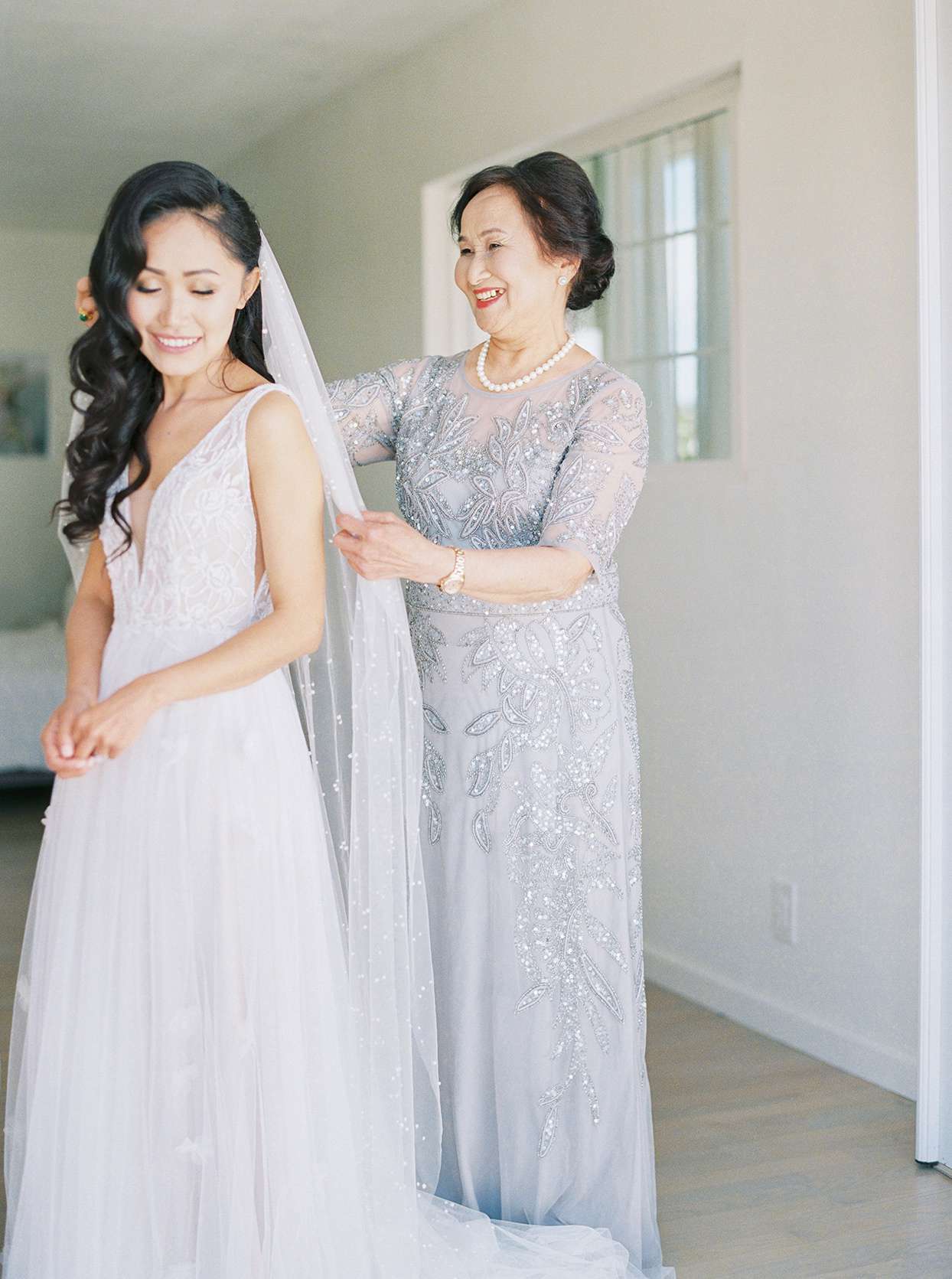 thuy kahn wedding bride and mother getting ready