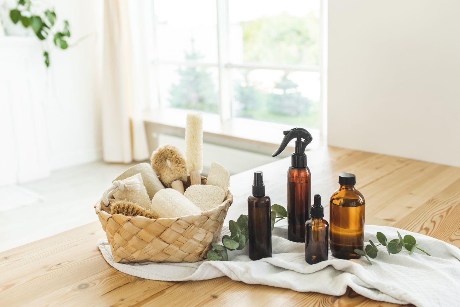 room sprays and natural cleaning products