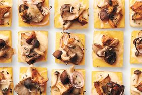 appetizers-book-093-stew-9780307954626-art-r1.jpg