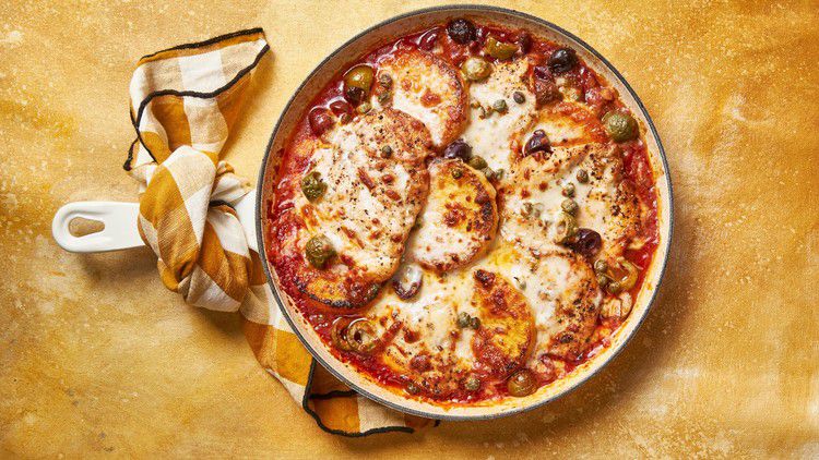 Chicken-and-Polenta Puttanesca Melts 