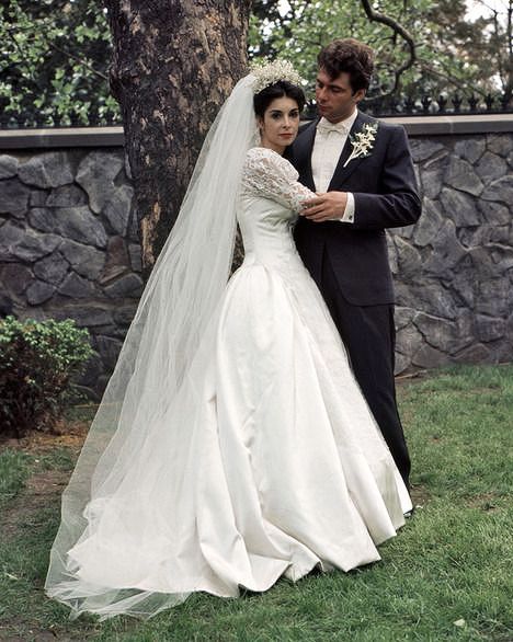 movie-wedding-dresses-the-godfather-talia-shire-0516.jpg