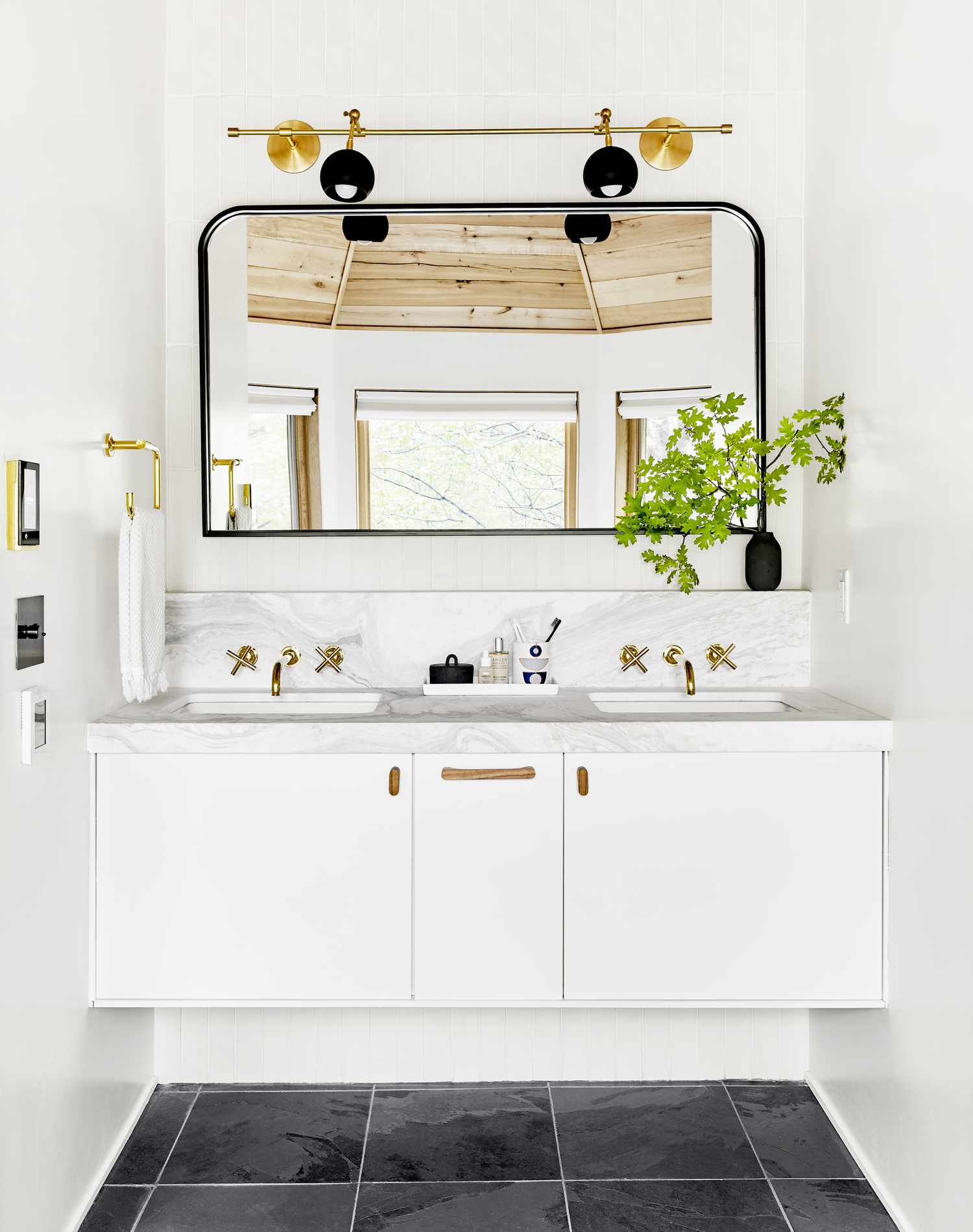 Bathroom vanity with no outlets