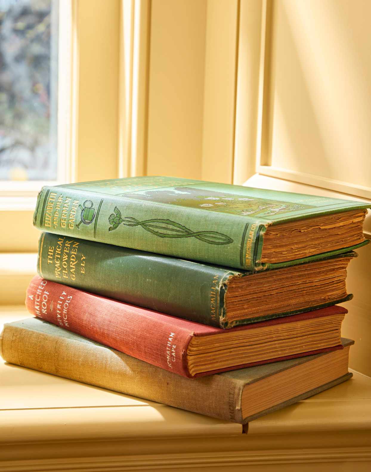 Martha's gardening classics books