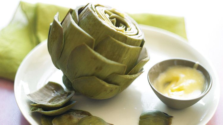 Easy Steamed Artichokes 
