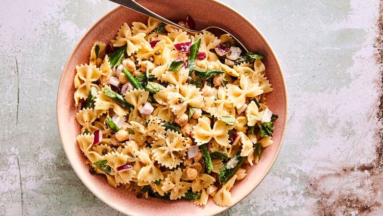 Pasta Salad with Green Beans and Basil