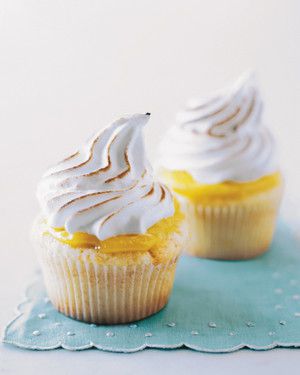 mscupcakes_lemon_meringue.jpg