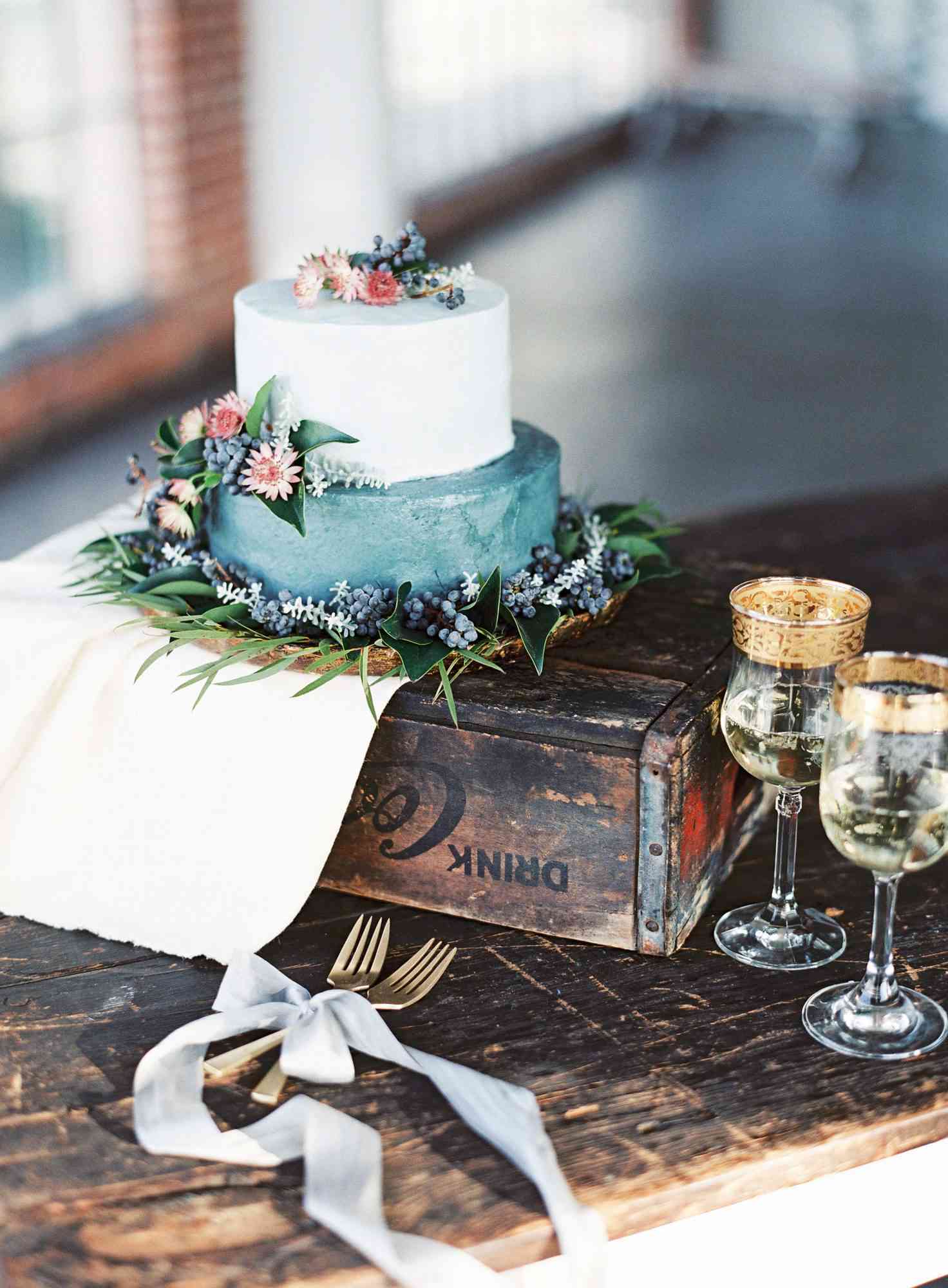 wedding blue white floral