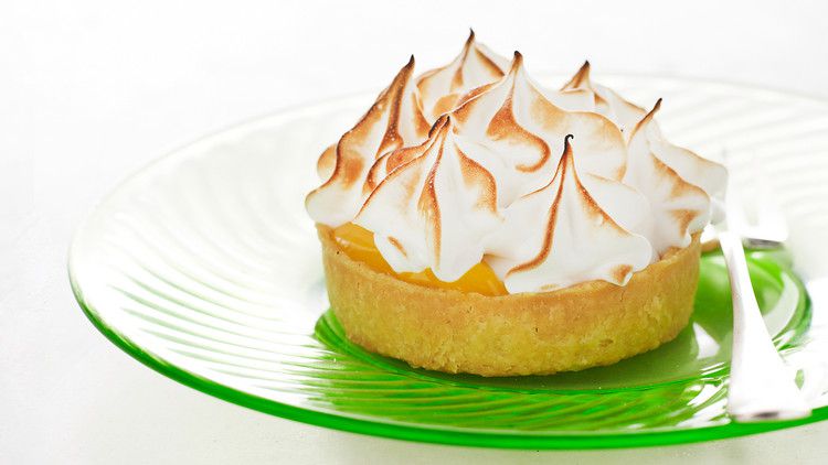 lemon-meringue-tart-mblb107499.jpg