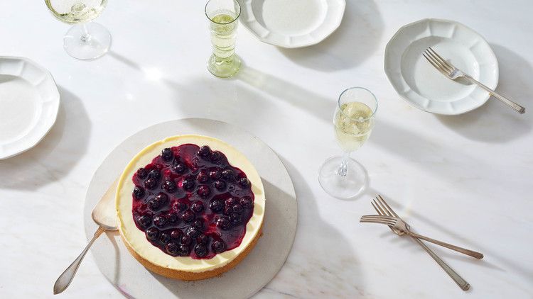 pressure cooker cheesecake with fruit topping