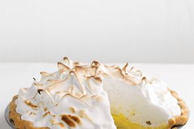 med104830_0909_ht_lemonmeringue.jpg