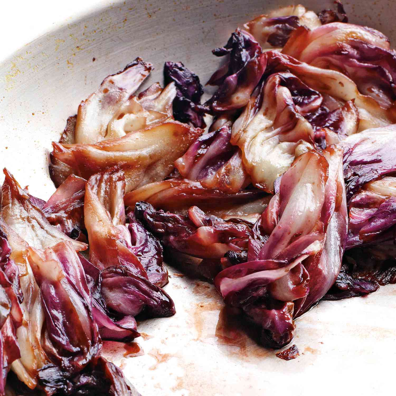 SautÃ©ed radicchio with honey and balsamic vinegar recipe