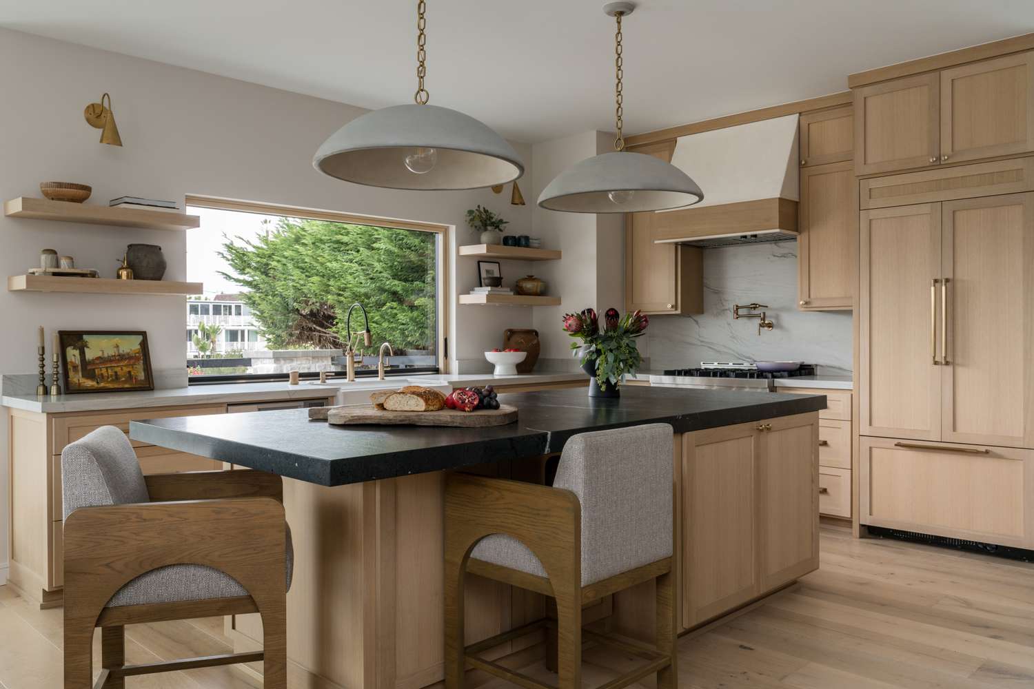 midcentury quiet luxury